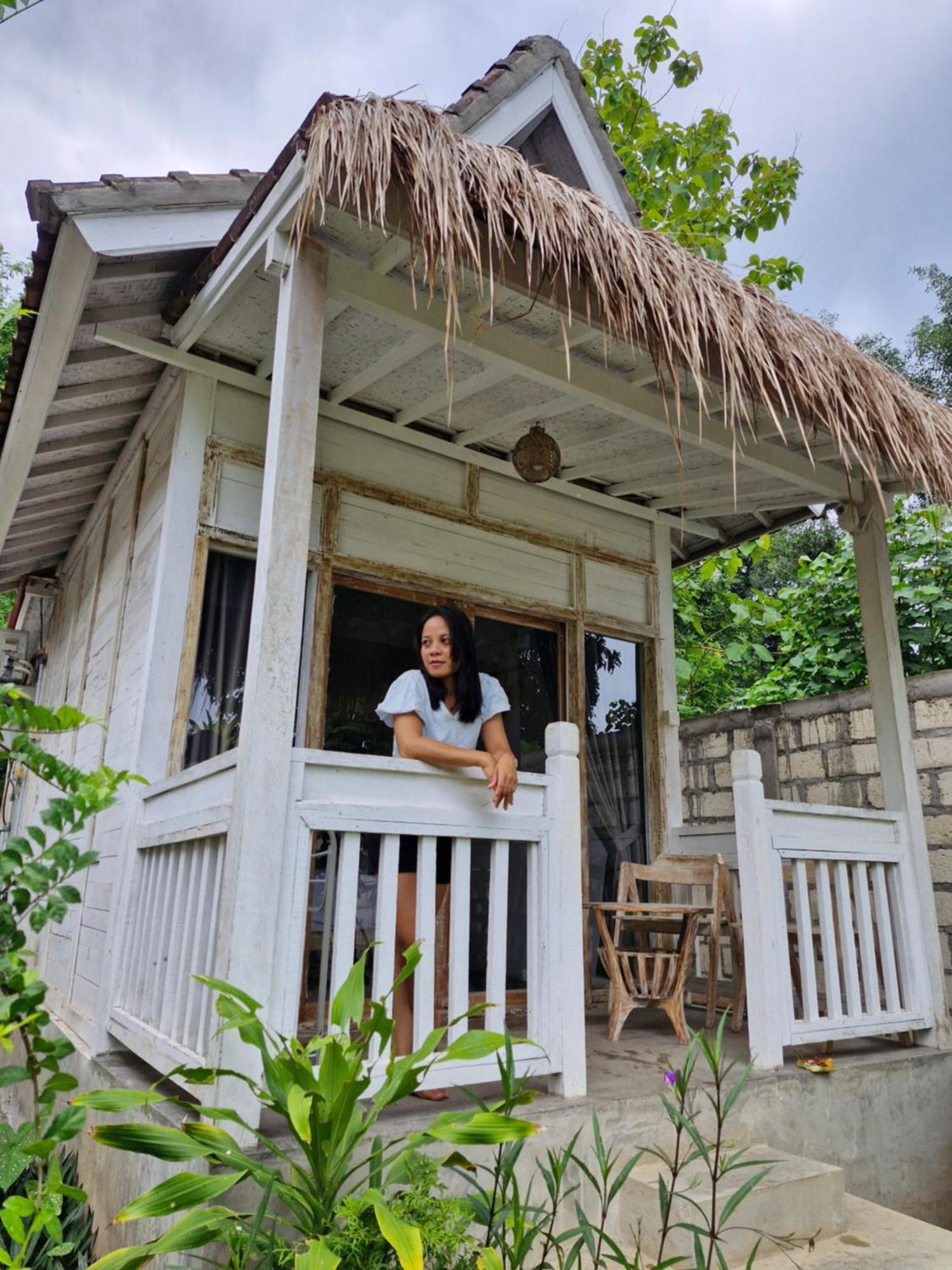 The Layar Homestay Batununggul Exterior foto